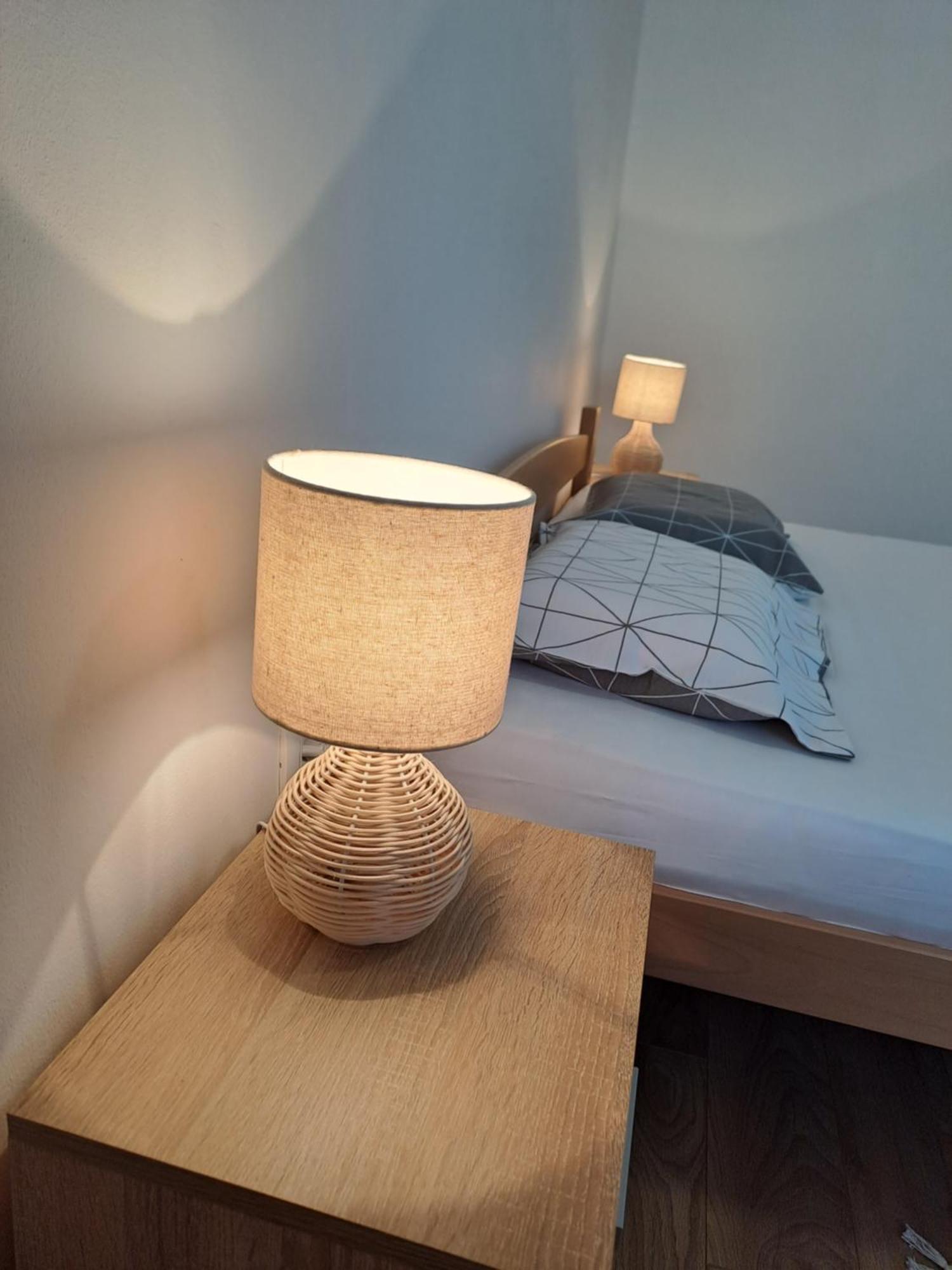 Yulia Apartman Pula Exteriör bild